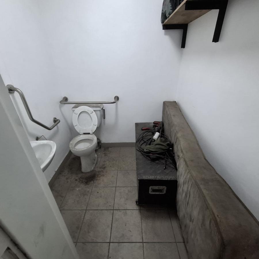 To Let commercial Property for Rent in Fisantekraal Western Cape